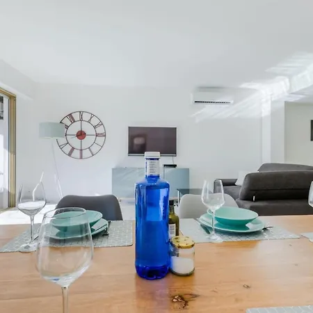Apartman 90m On The Croisette With Terrace & Sea View