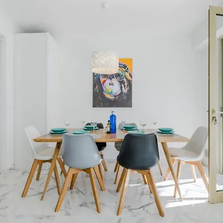 90m On The Croisette With Terrace & Sea View كان