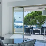 Apartment 90m On The Croisette With Terrace & Sea View Cannes