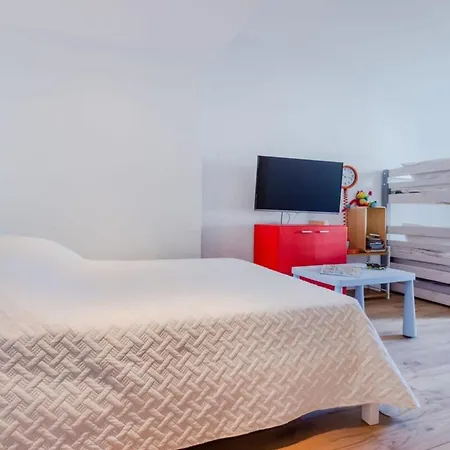 90m On The Croisette With Terrace & Sea View Apartmán